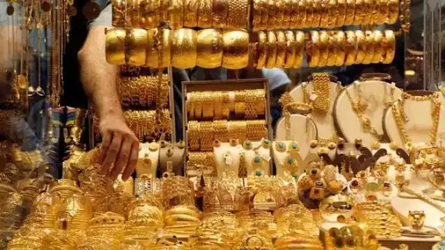 कमजोर हाजिर मांग से सोना वायदा कीमतों में गिरावट 