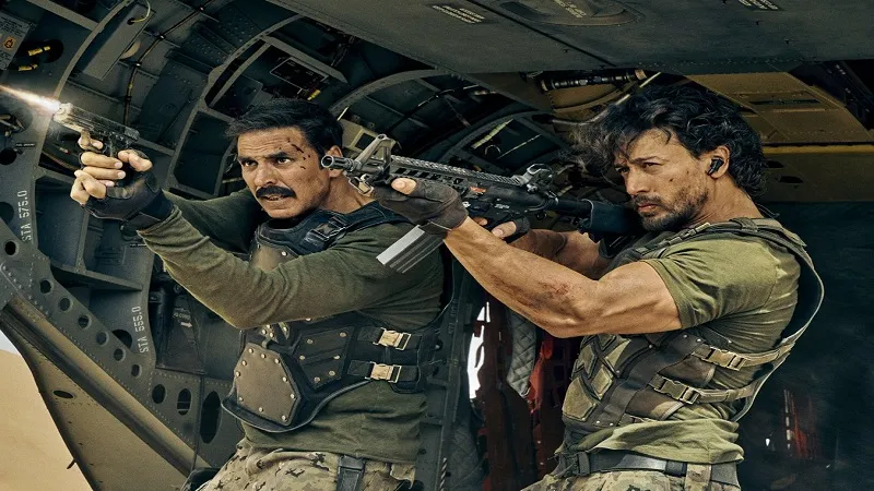 'बड़े मियां छोटे मियां' से का फर्स्ट लुक रिलीज, हाथों में मशीन गन थामे नजर आए अक्षय कुमार-टाइगर श्रॉफ