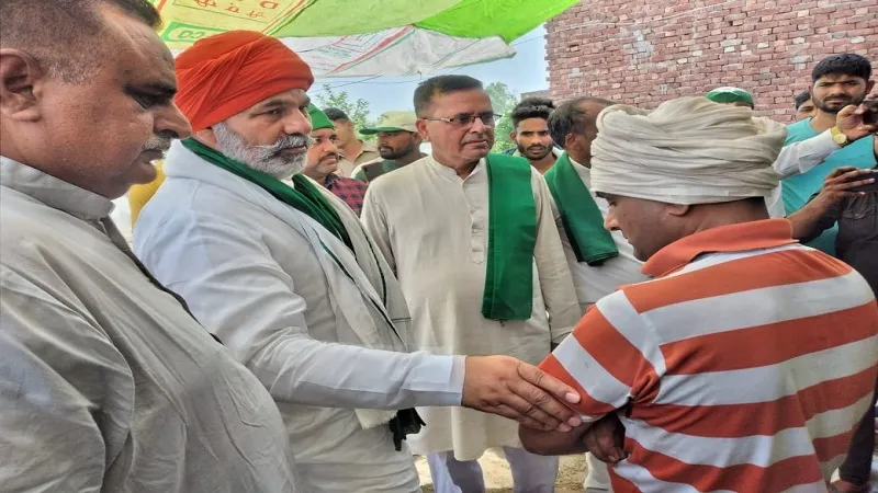 अमरोहा:  गंगेश्वरी पहुंचे राकेश टिकैत, बोले- पहलवानों का उत्पीड़न कर रही केंद्र सरकार