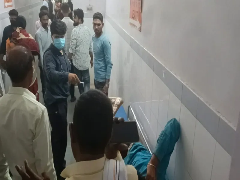 बहराइच: चीनी मिल का बॉयलर खुलने से दो कर्मचारी झुलसे, हालत गंभीर