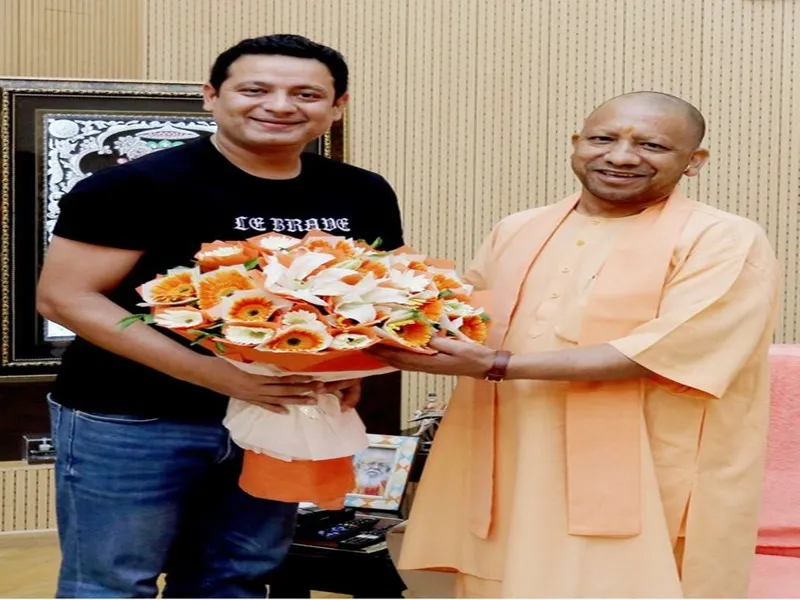 क्रिकेटर पीयूष चावला ने मुख्यमंत्री योगी से उनके सरकारी आवास पर की मुलाकात