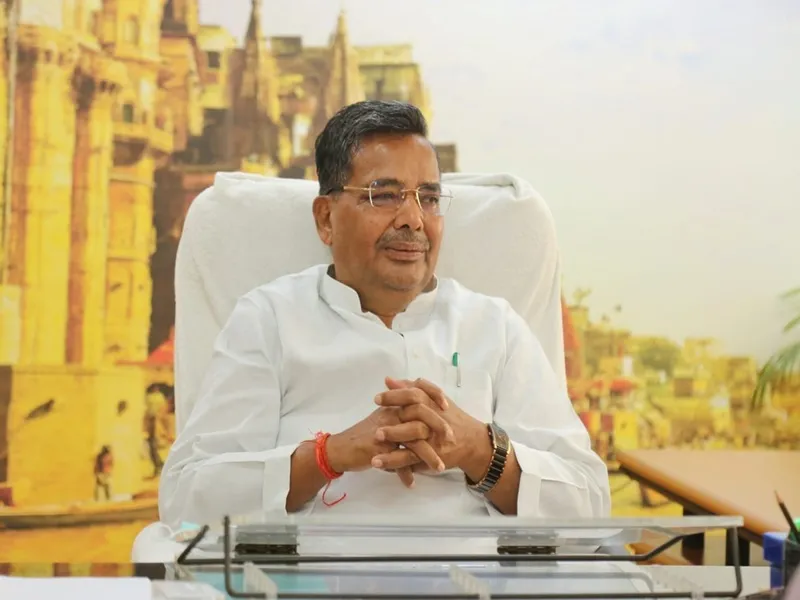 पर्यटन विकास की परियोजनाओं को नवम्बर तक करें पूरा: जयवीर सिंह