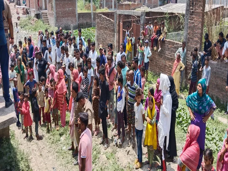 उन्नाव: निर्माणाधीन मकान के दरवाजे की बीम से युवक ने फंदा  लगा कर की खुदकुशी, जानें वजह 