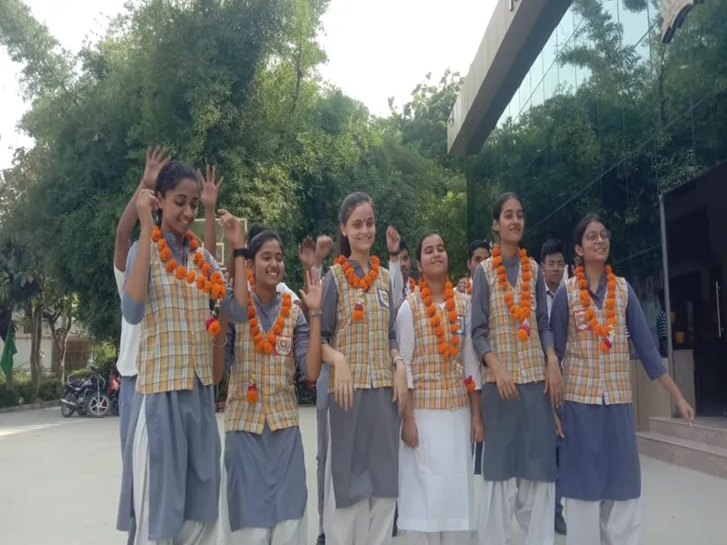 ICSE Board Result: 12वीं में अंचित व 10वीं में तमन्ना पांडेय ने किया जिला टॉप