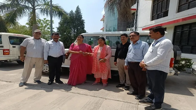 अयोध्या: 10 जनपदों के 24 केंद्रों पर यूपी कैटेट परीक्षा कल, केंद्रों पर पहुंचे कर्मचारी और अधिकारी