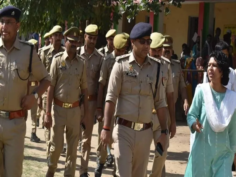 बांदा: जनपद में 57.25 प्रतिशत हुआ मतदान, मतपेटिकाओं में कैद हुई उम्मीदवारों की किस्मत