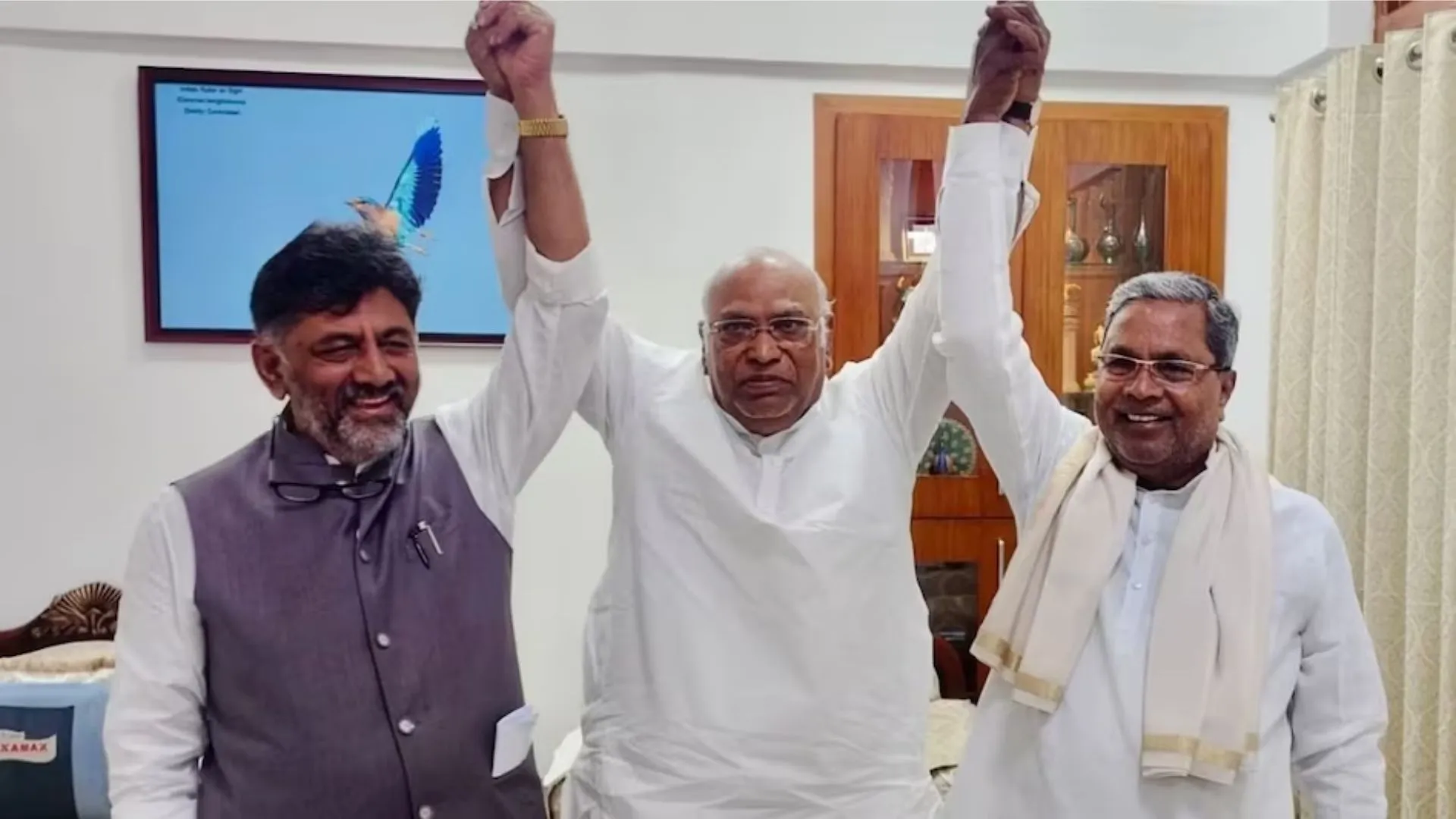 कर्नाटक में मंत्रिमंडल विस्तार आज, 24 विधायक मंत्री पद की लेंगे शपथ 