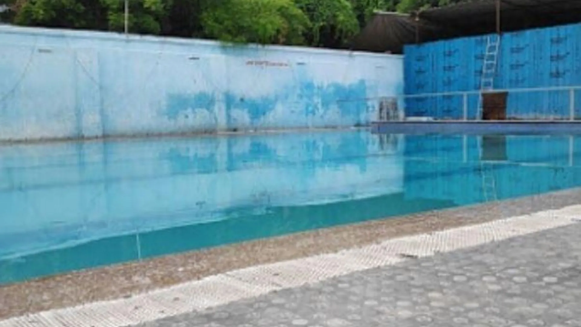 बरेली: खुलेआम चल रहे हैं अवैध स्विमिंग पूल, सर्वे कराएंगे गोपनीय