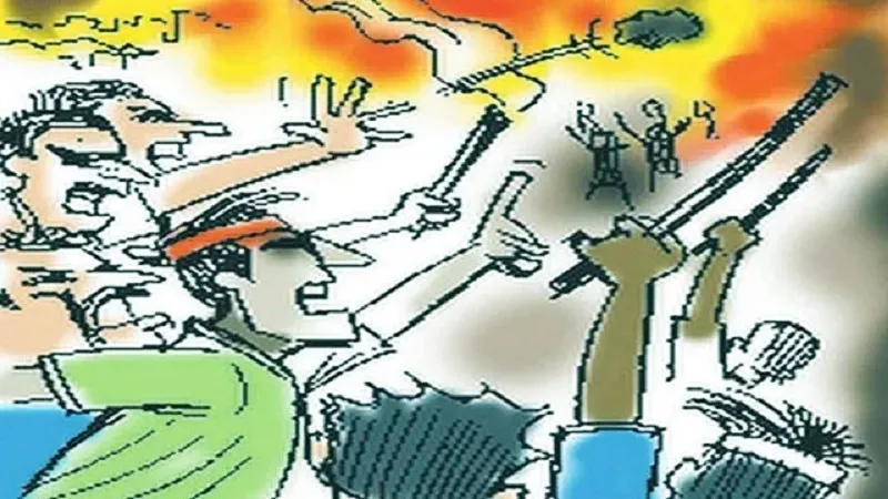 अमरोहा : पुलिस के सामने दो पक्षों में पथराव, 10 लोग घायल, 16 लोगों के खिलाफ FIR