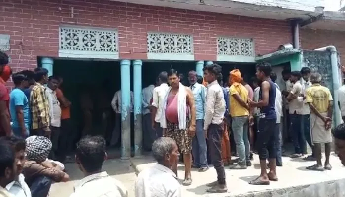 Fatehpur Murder : मामूली बात पर हुआ विवाद जान पर पड़ गया भारी, बेटे ने पिता की धारधार हथियार से की हत्या