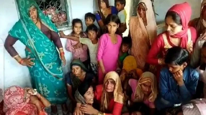 अमरोहा : गंगा में नहाते समय चार किशोर डूबे, दो को बचाया