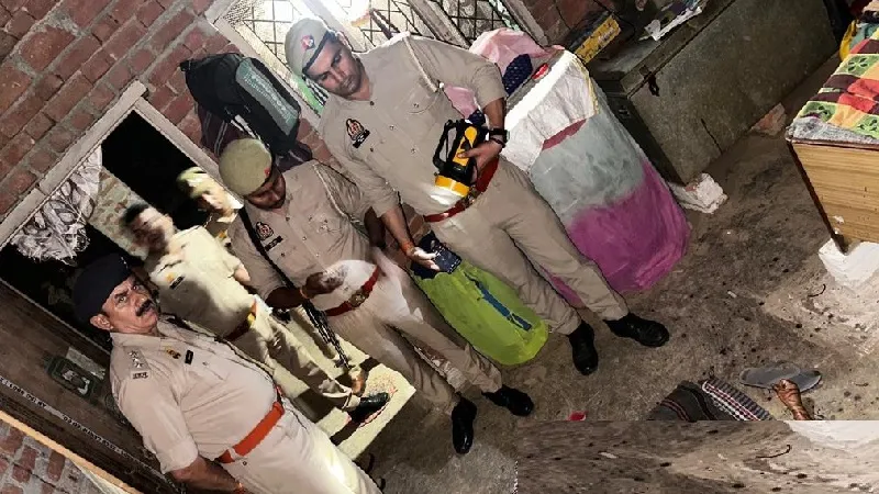 बिजनौर : पति ने की पत्नी बेरहमी से की हत्या, शराब पीने से रोकने पर उतारा मौत के घाट