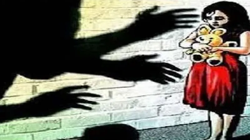 मुरादाबाद : साढ़े तीन साल की बच्ची से दुष्कर्म, पड़ोसी गिरफ्तार