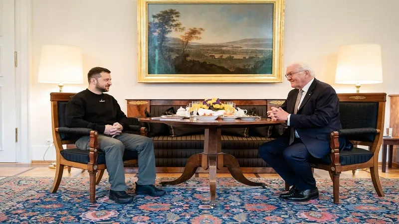 जर्मनी के नेताओं से बातचीत करने पहुंचे Volodymyr Zelensky, बोले- रूसी क्षेत्र पर हमला की योजना नहीं