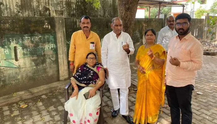 Jalaun Voting News