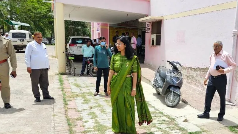 Kanpur Dehat News : तीन साल से बिना दवाओं के चल रहा यूनानी अस्पताल, CDO ने मांगा स्पष्टीकरण