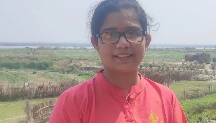 UPSC Topper 2023: Kanpur की कृतिका मिश्रा ने शहर व देश में पाया 66वां स्थान, Banda में IAS में चयनित हुआ शिक्षक का बेटा