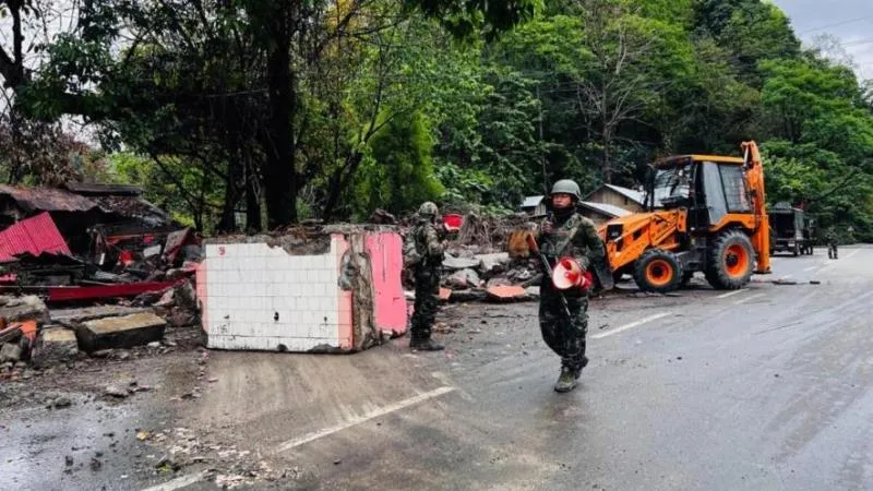 मणिपुर में हिंसा के एक दिन बाद स्थिति शांत लेकिन तनावपूर्ण