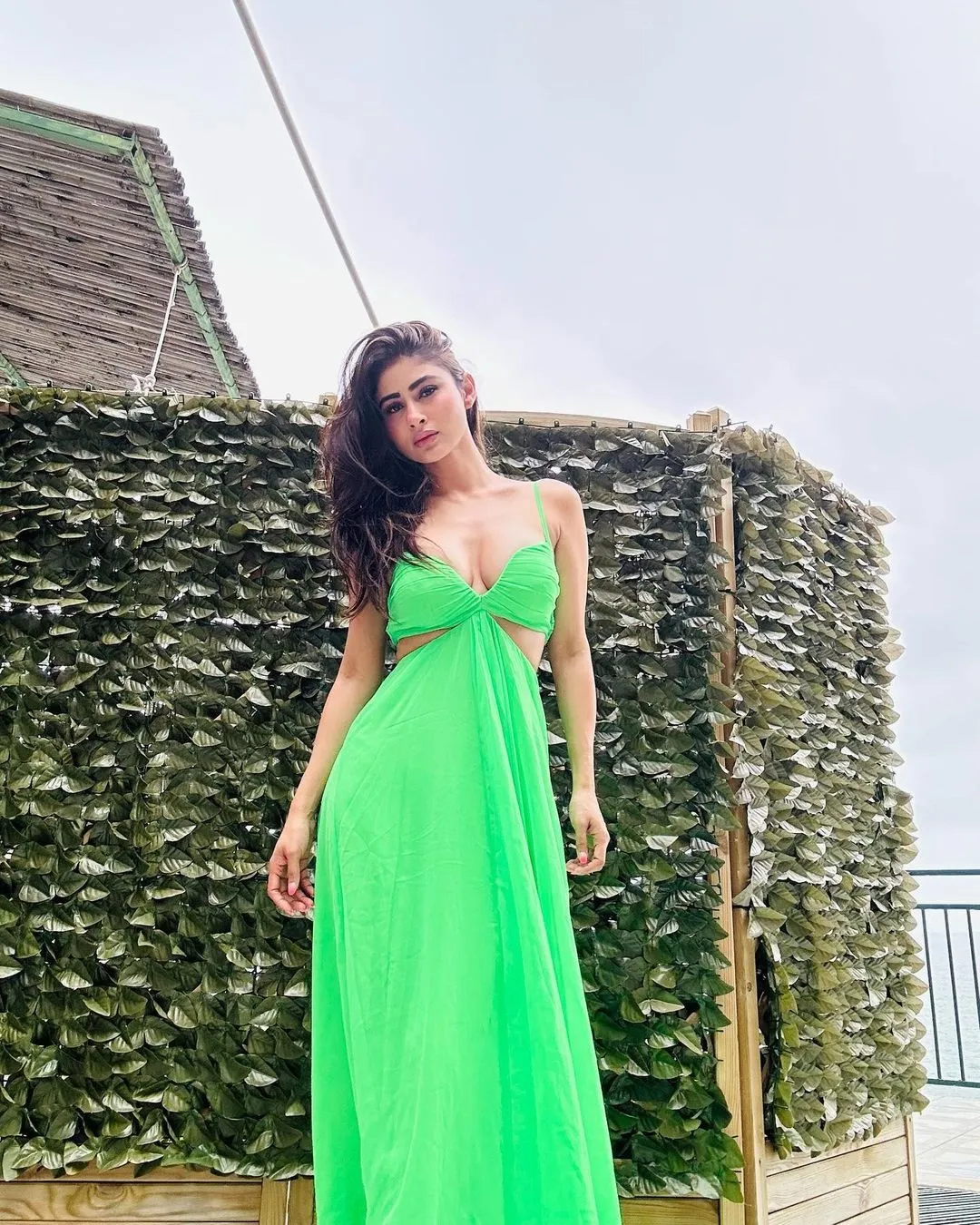 Mouni Roy 6