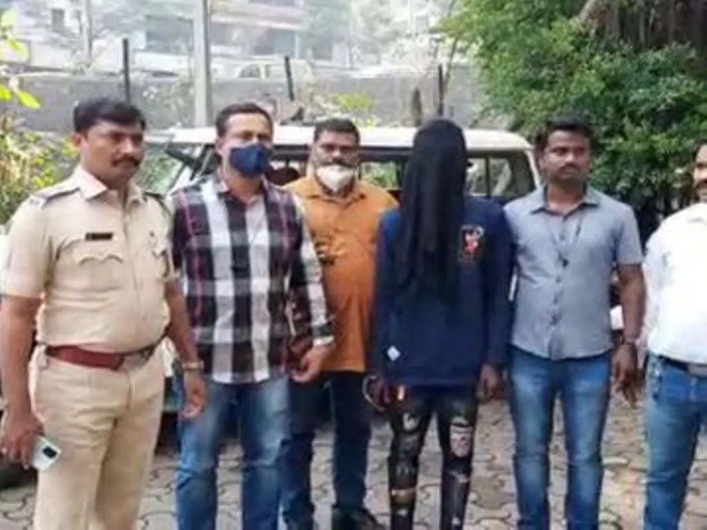 मुंबई: पेरू की सैलानी के साथ छेड़छाड़ के जुर्म में युवक को दो साल की सज़ा 