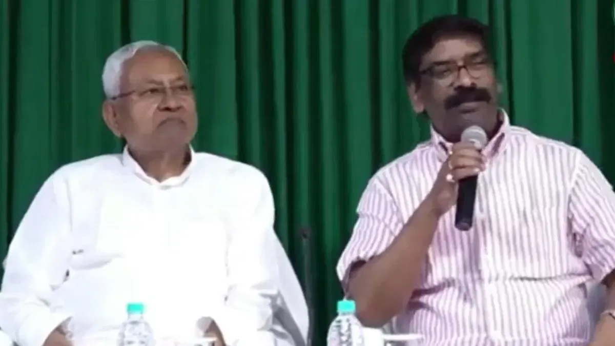 CM नीतीश कुमार मिले हेमंत सोरेन से, कहा- हमारी बातचीत एकजुट विपक्ष को लेकर रही केंद्रित 