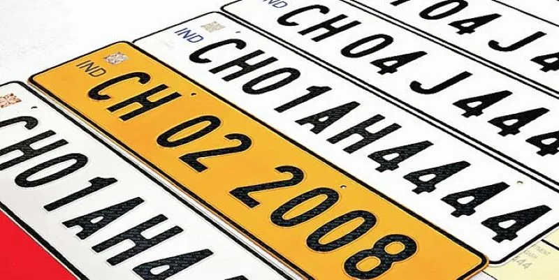 उत्तराखंड: पीली नंबर प्लेट के बिना चलते दिखाई दिए तो होगी कार्रवाई, परिवहन विभाग की ओर से आदेश जारी 