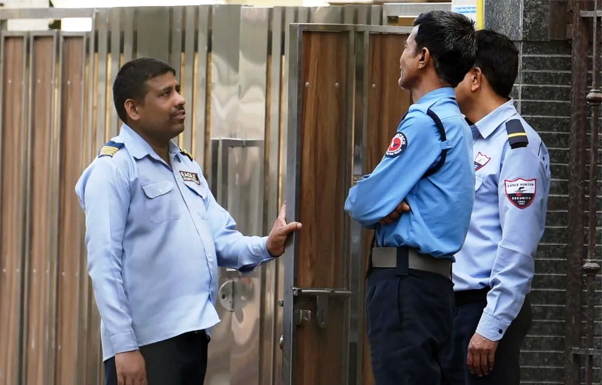 रुद्रपुर: कंपनी से एसी के दो महंगे पार्ट्स चुराकर ले जा रहे श्रमिक को सिक्योरिटी गार्डों ने दबोचा 
