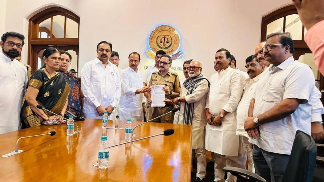 राकांपा ने सावित्रीबाई फुले पर आपत्तिजनक लेख पोस्ट करने वाली वेबसाइट के खिलाफ कार्रवाई की मांग की