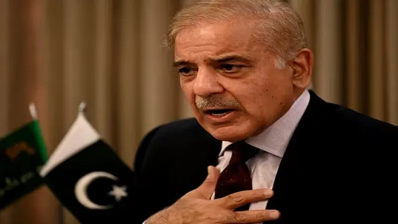 Pakistan: शहबाज शरीफ ने की ‘रेडियो पाकिस्तान’ की इमारत के जीर्णोद्धार का काम तत्काल शुरू करने की घोषणा 