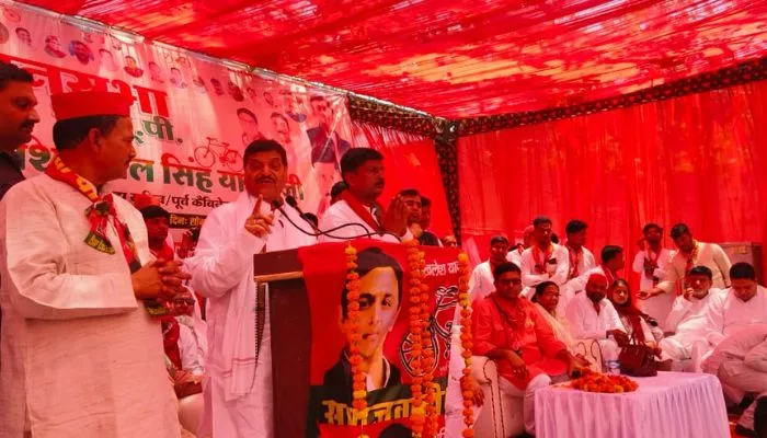 Nikay Chunav: Kanpur Dehat में शिवपाल यादव ने विपक्षियों सरकार को घेरा, बोले- भाजपा सरकार में भ्रष्टाचार चरम पर