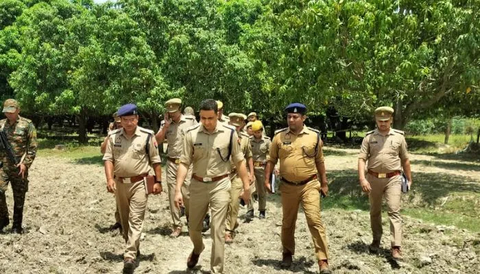 Unnao: प्रेमी युगल के फंदे पर लटके मिले शव, ऑनर किलिंग की आशंका, परिजन बोले- कार सवारों ने दौड़ा-दौड़ा कर पीटा था