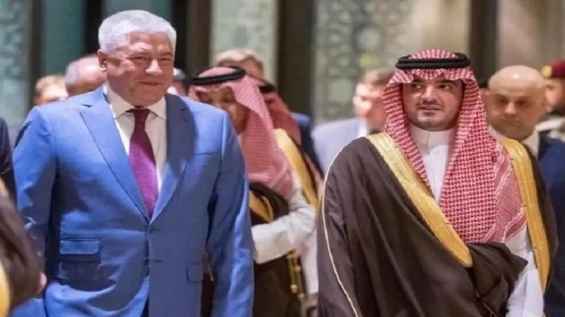 रूस के गृह मंत्री व्लादिमीर कोलोकोल्त्सेव ने किया सऊदी अरब का दौरा, अपने समकक्ष के साथ की बातचीत 