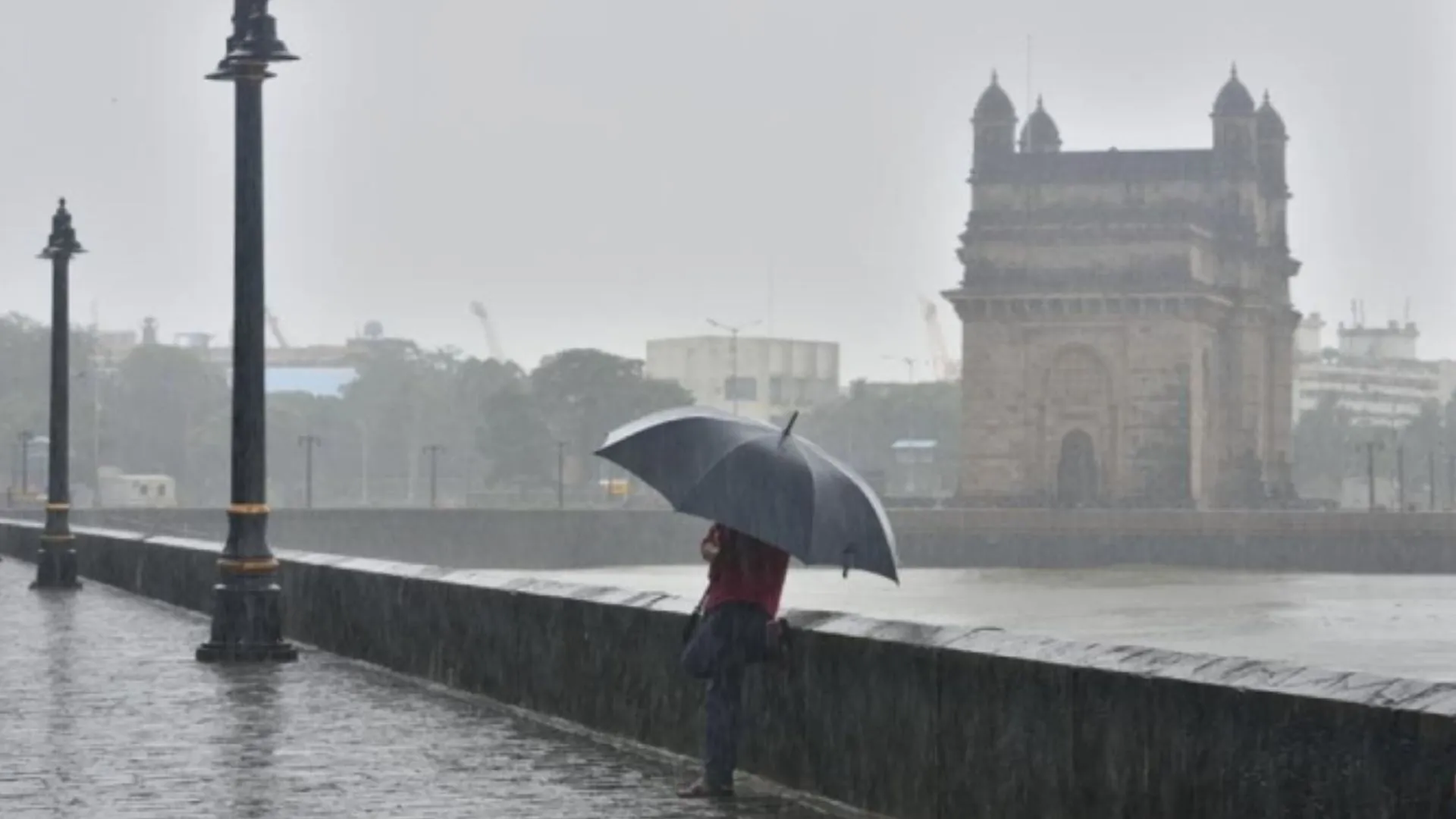 मुंबई : अब BMC देगा मॉनसून की जानकारी, मोबाइल फोन पर मिलेगी बारिश की सूचना