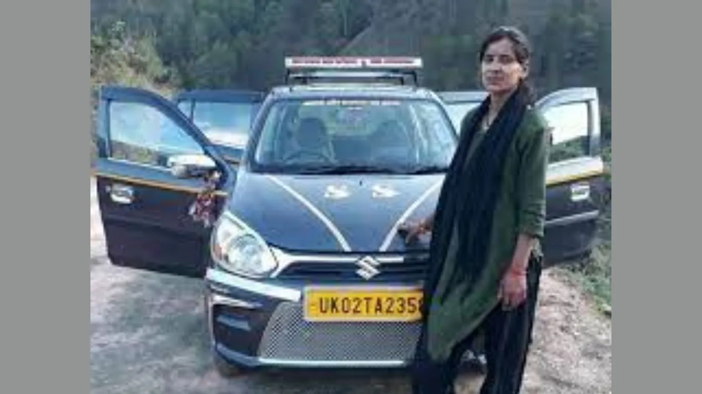 बागेश्वर की ममता बनीं जनपद की पहली व राज्य की दूसरी महिला टैक्सी चालक 	