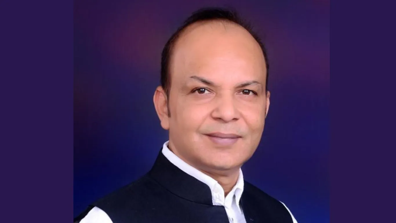 Haldwani News : सपा प्रदेश महासचिव बोले- जेसीबी के निशाने पर सिर्फ गरीब, दलित, अल्पसंख्यक के ही आशियाने क्यों