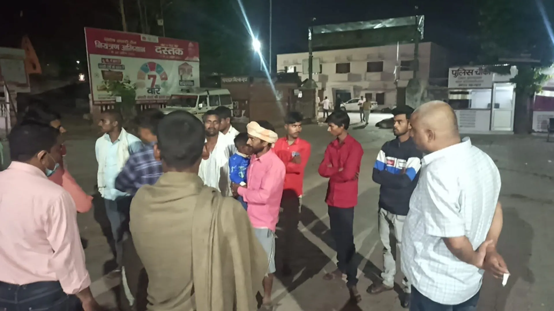 बहराइच में भीषण सड़क हादसा: ऑटो सवार लोगों को डंपर ने रौंदा, पांच की मौत, 10 घायल