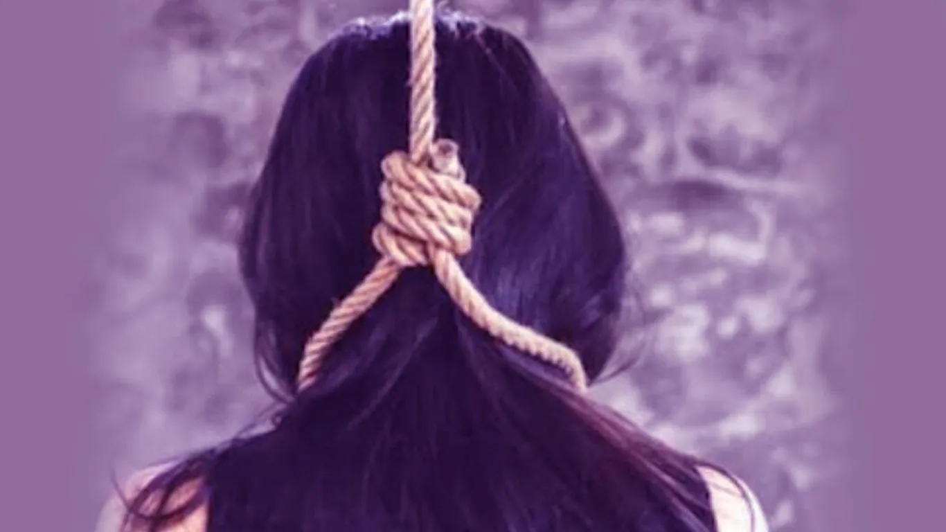 शक्तिफार्मः फांसी के फंदे पर झूली विवाहिता, ससुरालीजनों पर प्रताड़ना का आरोप, जांच में जुटी पुलिस
