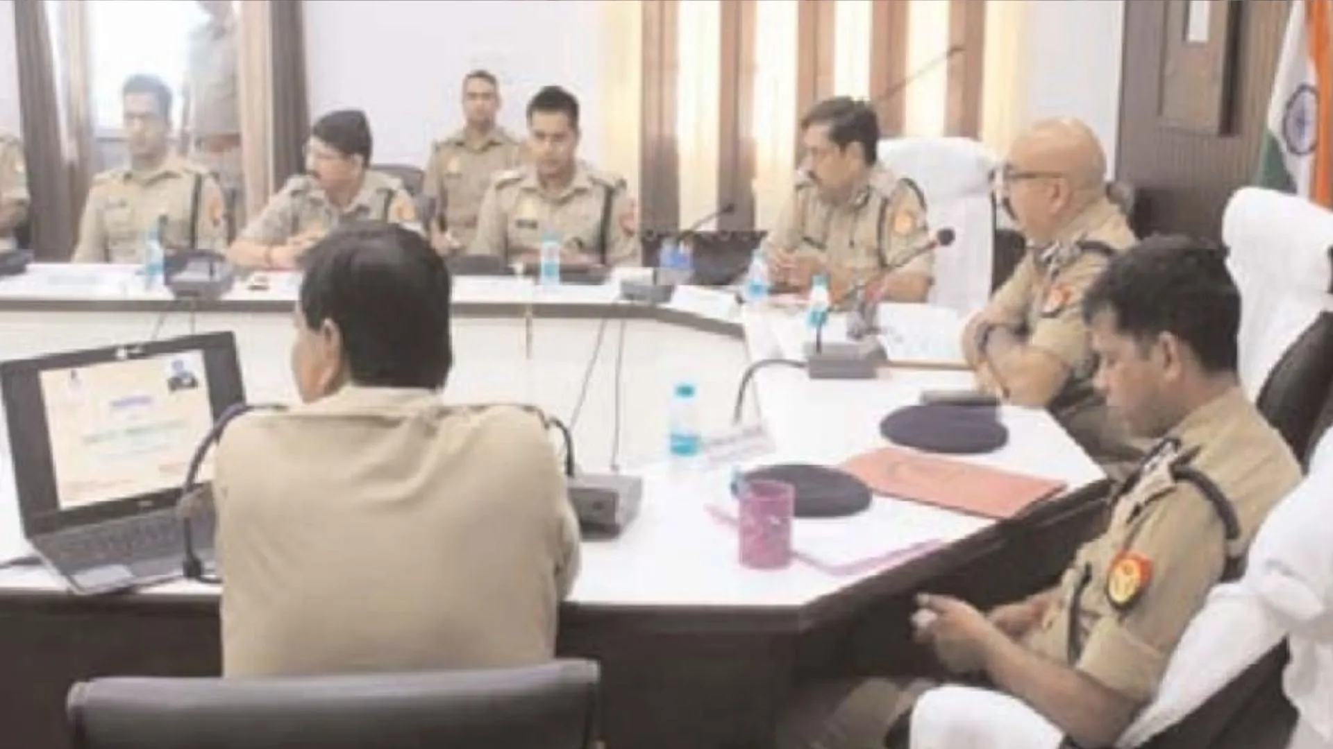 बरेली: निकाय चुनाव अराजकता फैलाने वालों पर रखें कड़ी निगाह, करें तत्काल कार्यवाही