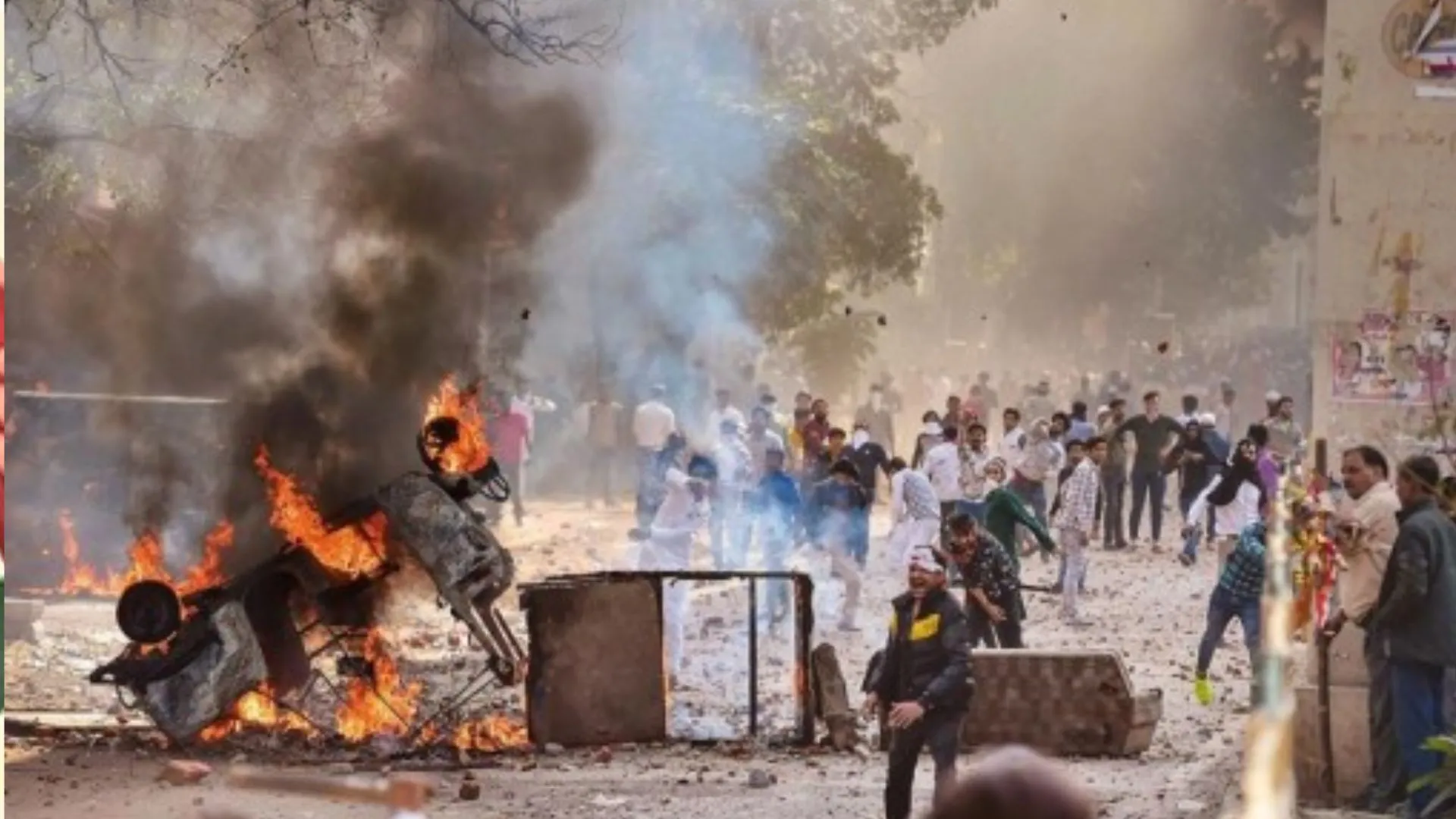 दिल्ली दंगा मामला : कोर्ट ने एसआई को जांच से हटाया, पुलिस आयुक्त के पास भेजा मामला 