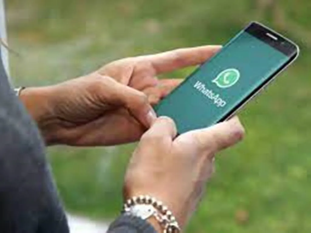 Whatsapp ला रहा नया फीचर, अब मैसेज को Draft में सेव कर बाद में करें एडिट