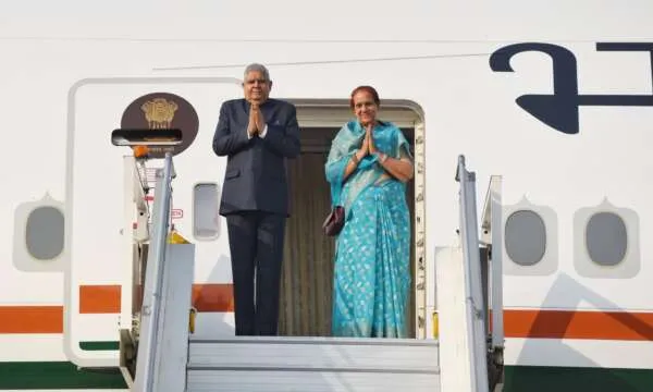 चार्ल्स तृतीय के राज्याभिषेक में भाग लेने धनखड़ लंदन रवाना 