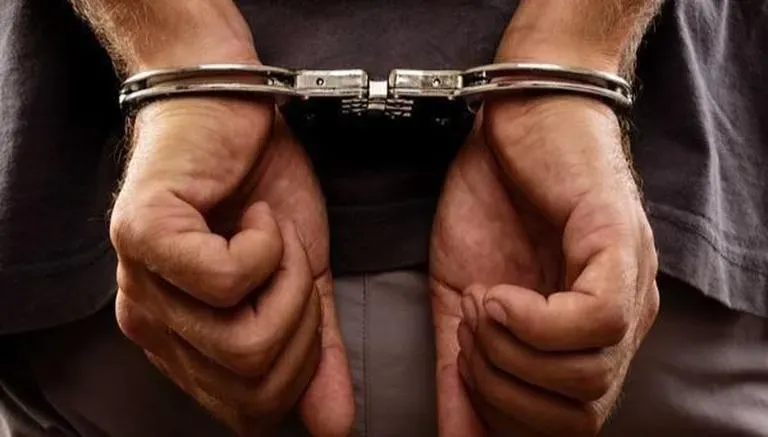 महाराष्ट्र: ठाणे में 1.12 लाख रुपये मूल्य के मादक पदार्थ बरामद, एक व्यक्ति गिरफ्तार 