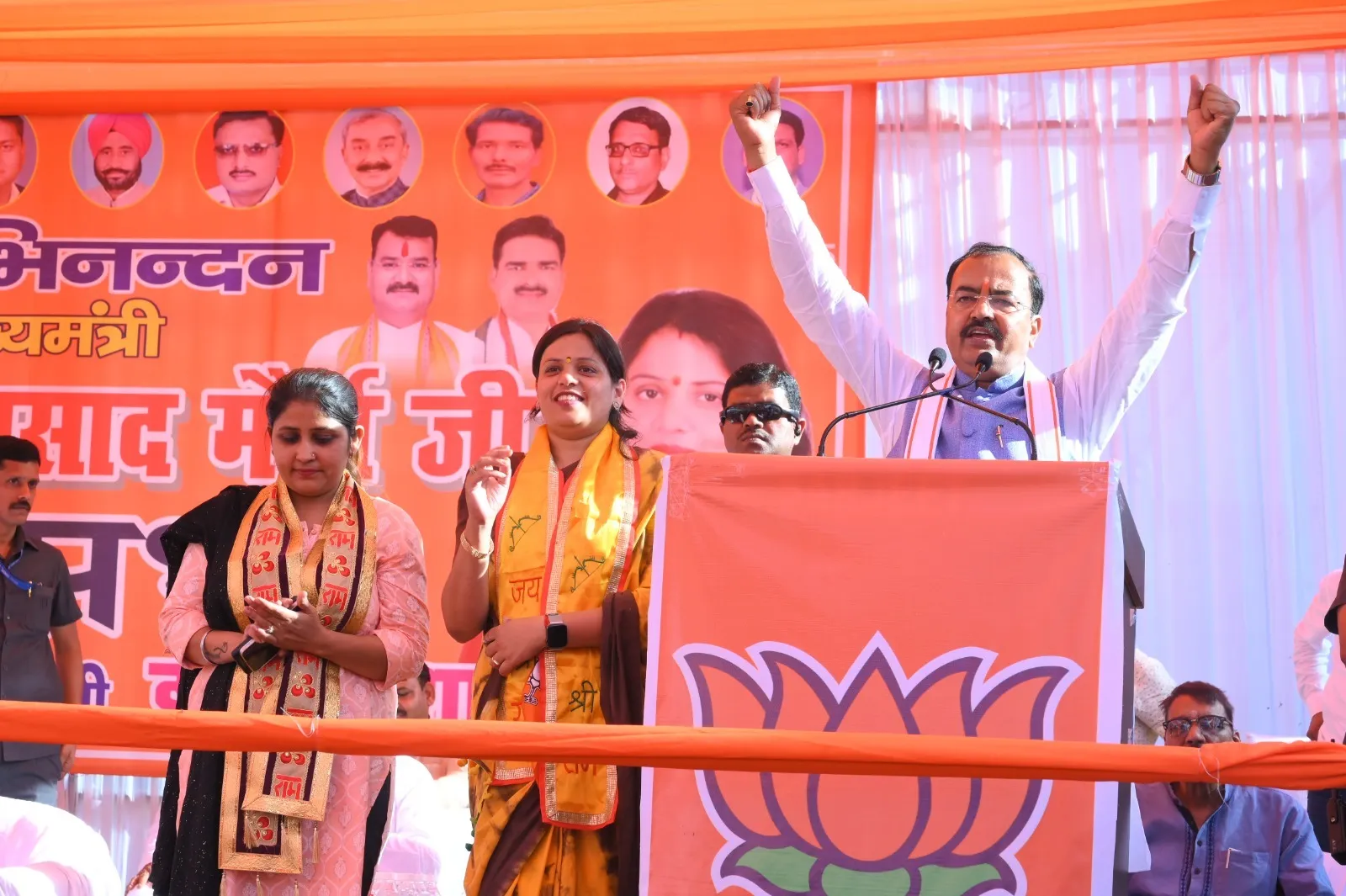 पीलीभीत: डिप्टी सीएम बोले- डा. आस्था शिक्षित प्रत्याशी, माफिया मुक्त पीलीभीत बनाने के लिए कमल खिलाएं