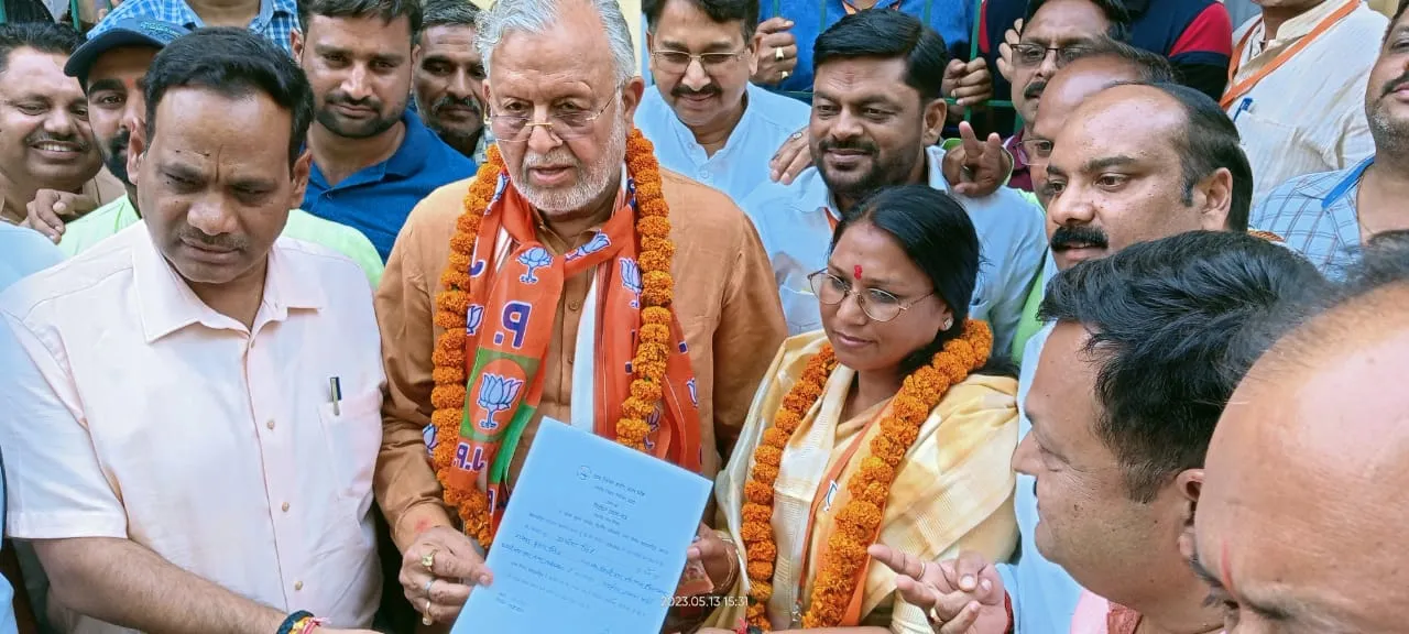 शाहजहांपुर नगर निगम में अर्चना वर्मा पहली महापौर निर्वाचित