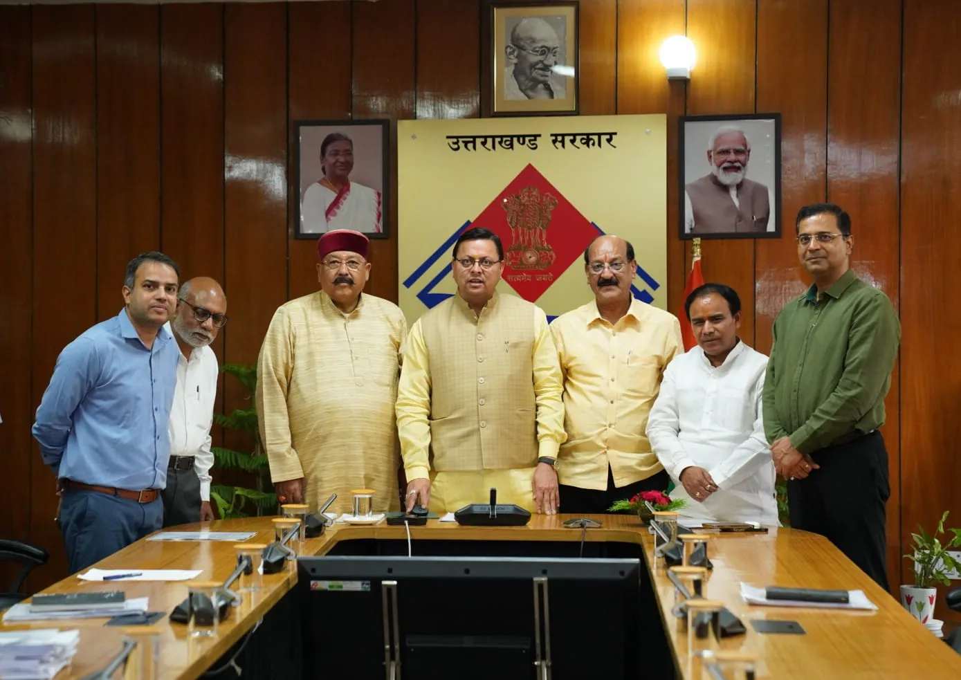 देहरादून: पैच रिपोर्टिंग एप से गड्ढा मुक्त होंगी सड़कें 