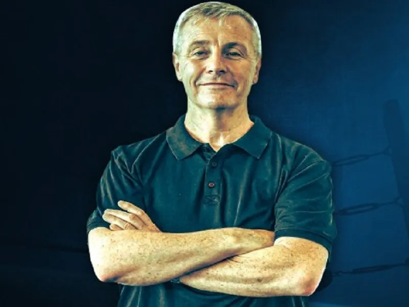 इंग्लैंड के जॉन वारबर्टन को भारतीय सब-जूनियर मुक्केबाजी टीम का मुख्य कोच नियुक्त किया गया 