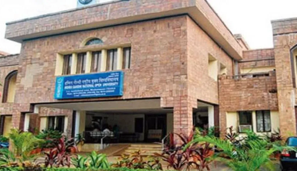 इग्नू में दाखिला लेने की अंतिम तिथि 30 जून, इस ऑफिशियल वेबसाइट से कर सकते हैं आवदेन