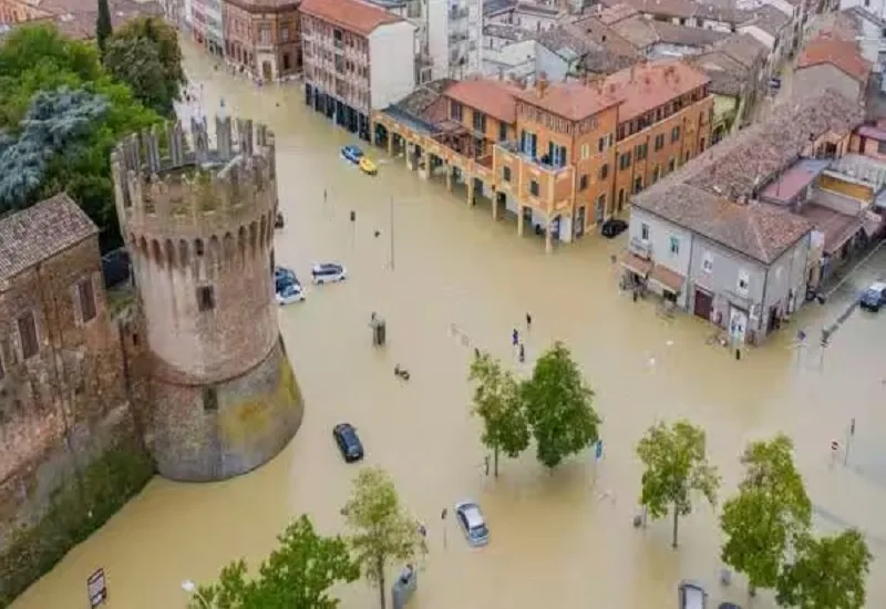 इटली ने बाढ़ प्रभावित क्षेत्र के लिए आपातकालीन सहायता पैकेज को दी मंजूरी 