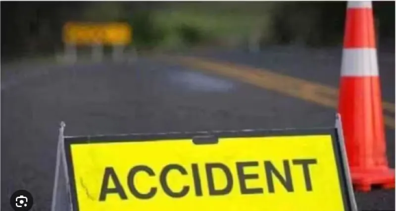 रायबरेली : डीसीएम ने बाइक को मारी टक्कर, तीन युवकों की मौत 