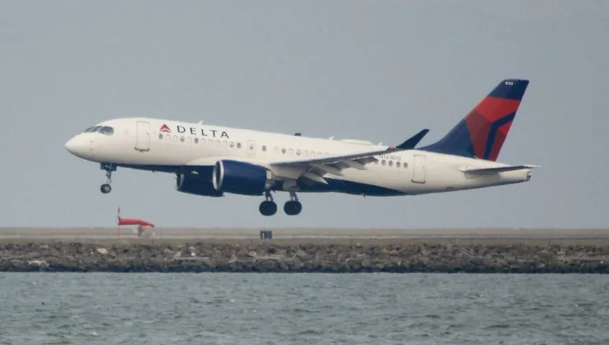 इराक ने दोषपूर्ण इंजनों के कारण एयरबस ए220 के उपयोग को किया निलंबित 